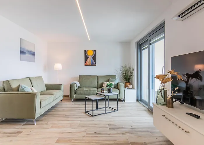 Sant'anna By Curtiaffitti Pianello Del Lario