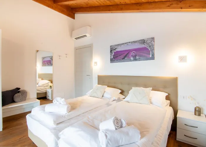 Sant'anna By Curtiaffitti * Pianello Del Lario