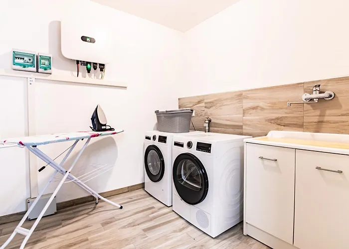 Sant'anna By Curtiaffitti