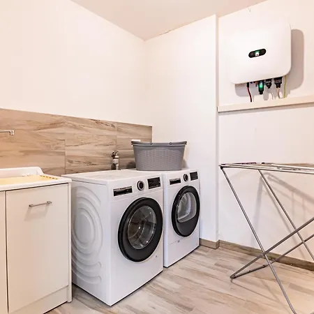 Sant'anna By Curtiaffitti * Pianello Del Lario