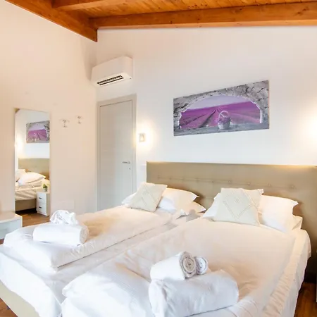 Sant'anna By Curtiaffitti * Pianello Del Lario