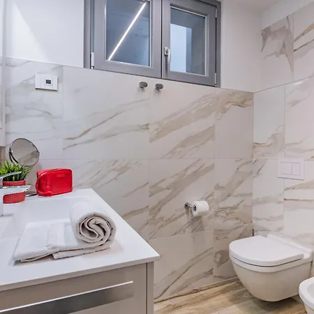 Sant'anna By Curtiaffitti