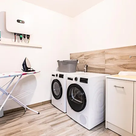 Sant'anna By Curtiaffitti